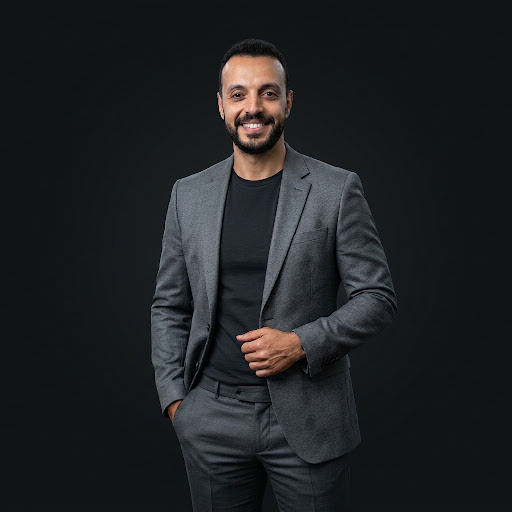 Portrait of financial expert